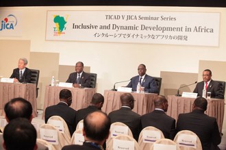 Côte d'Ivoire : Alassane Ouattara à  l'heure japonaise